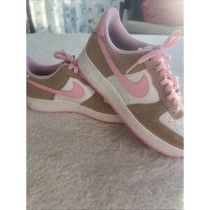 Nike Men's Air Force 1 '07 LV8 Size 9 Hemp/Phantom/Medium SoftPink FQ8714-202